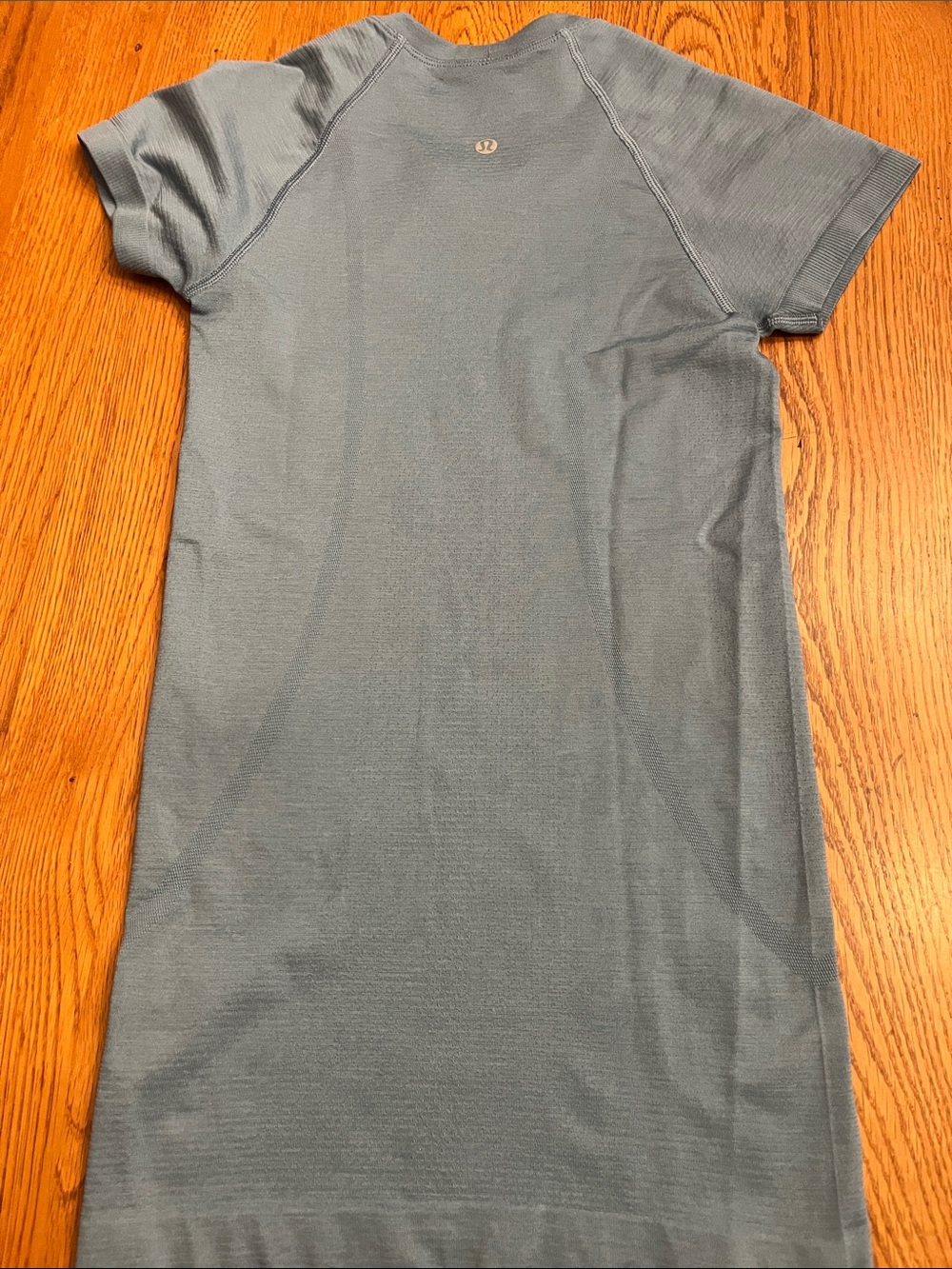 lululemon athletica Crew Neck Active Top in Dusty Blue - Picture 3 of 4